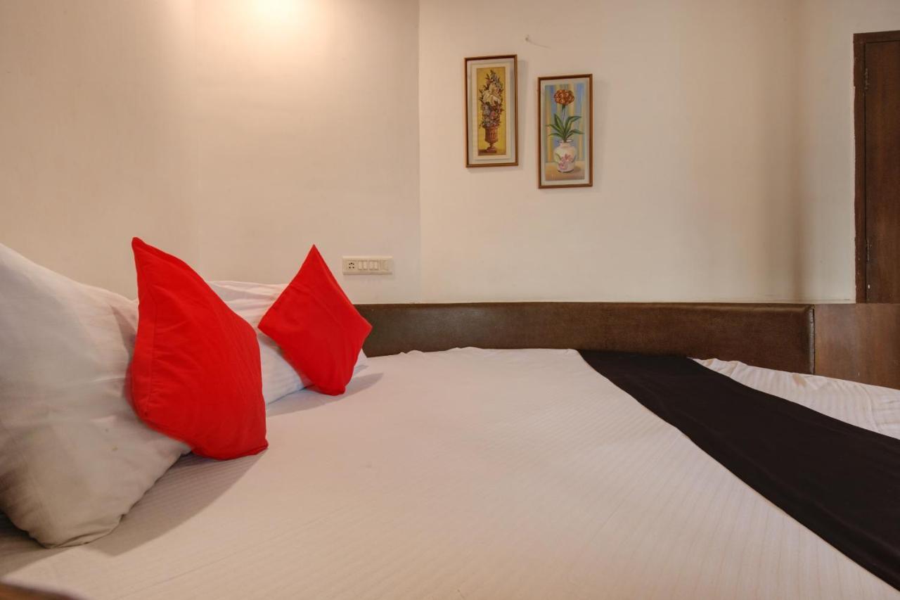 Capital O 77295 Hotel Bansidhar Bhuvan Mumbai Exteriör bild