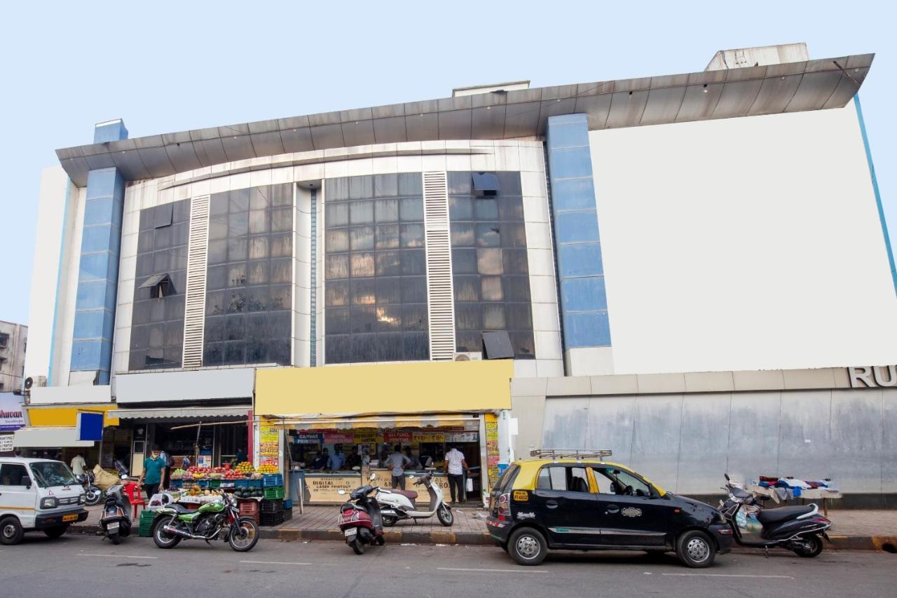 Capital O 77295 Hotel Bansidhar Bhuvan Mumbai Exteriör bild