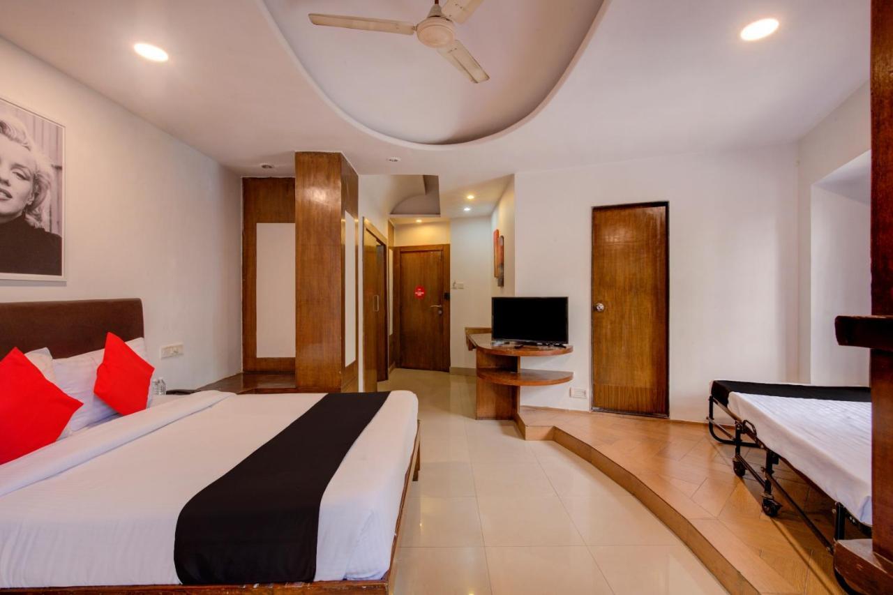 Capital O 77295 Hotel Bansidhar Bhuvan Mumbai Exteriör bild